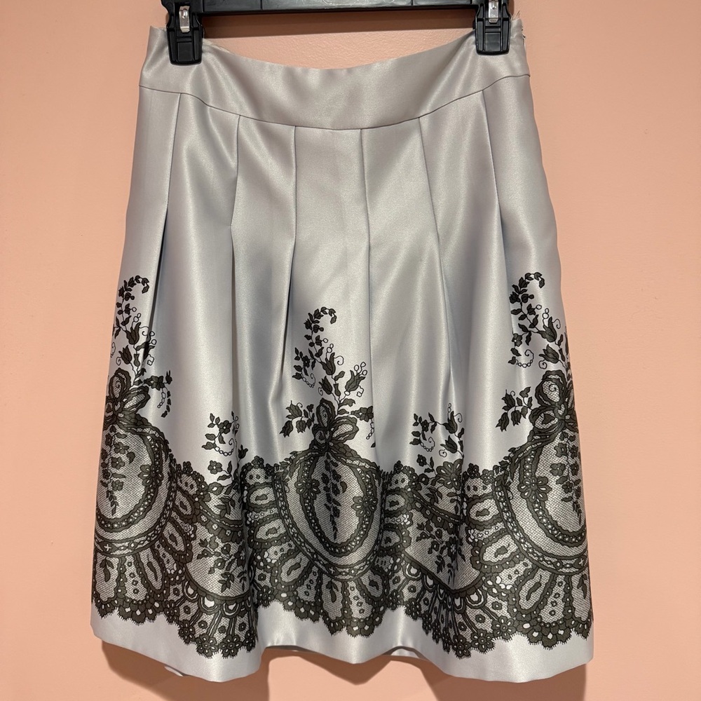 Ann Taylor Silver and Black A-Line Skirt